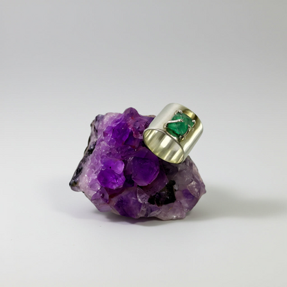 Anillo Esmeralda rustica