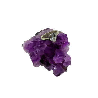 Anillo engaste con grifa cuarzo