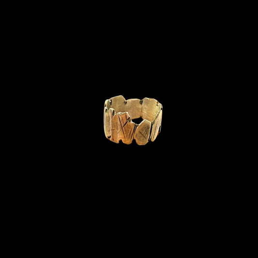 Anillo hombre circular irregular