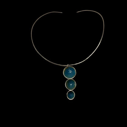 Dije ceramica con collar