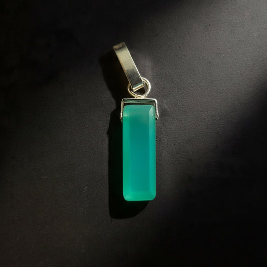 Colgante amuleto calcedonia azul